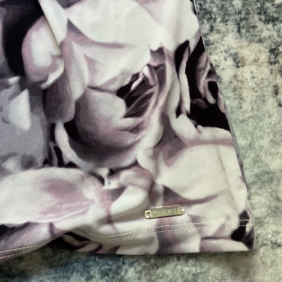 Calvin Klein Women's Rose Print Sleeveless Business Casual Blouse NWT - Picture 5 of 7